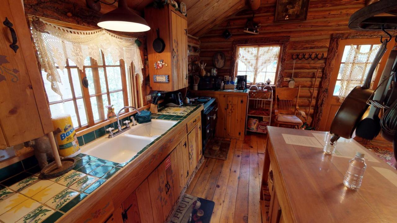 Cabin By The Creek With High Speed Wifi Red River Luaran gambar